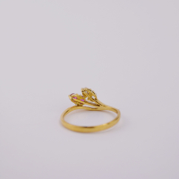 ring goud 9K met robijn en CZ