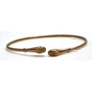 Gouden 9k armband leeuw