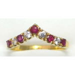 ring goud 9K met robijn en CZ