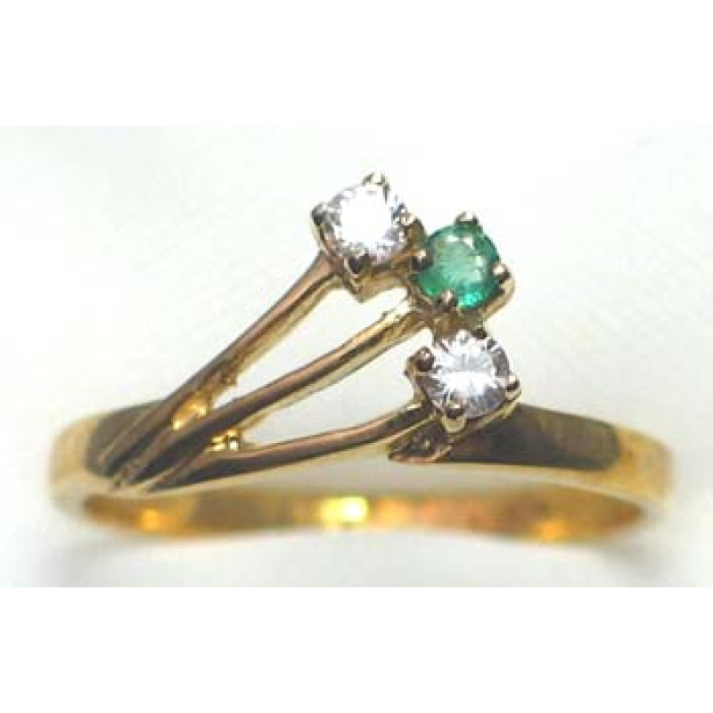 ring gold 9K wih emerald and CZ