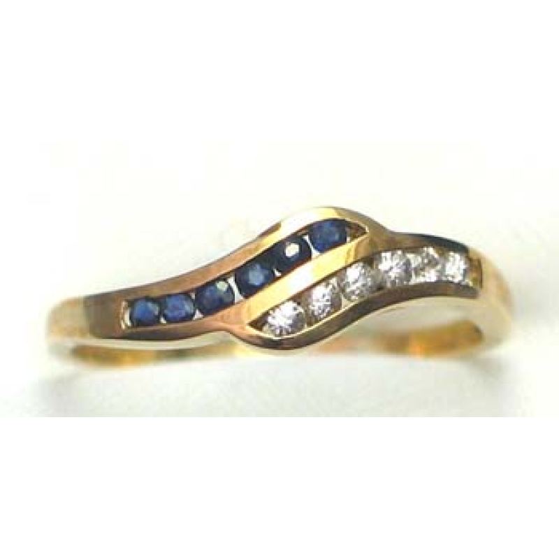 ring goud 9K met saffier en CZ