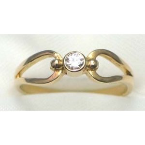 ring gold 9K with CZ