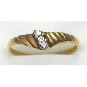 ring goud 9K met CZ