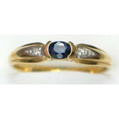 ring goud 9K met saffier en diamant