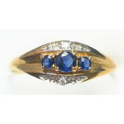 ring goud 9K met saffier en CZ